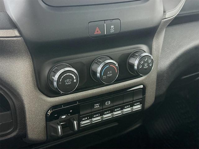 new 2024 Ram 3500 car, priced at $52,263