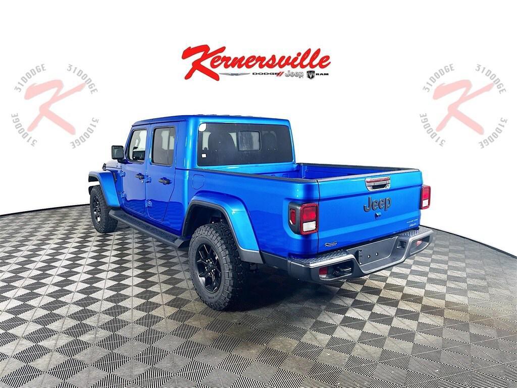 new 2025 Jeep Gladiator car, priced at $42,135