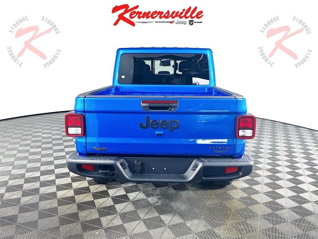 new 2025 Jeep Gladiator car, priced at $42,135