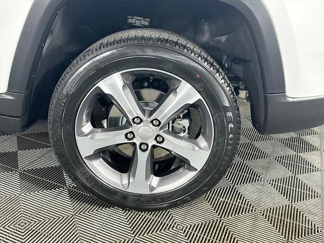 new 2025 Jeep Grand Cherokee car, priced at $43,453