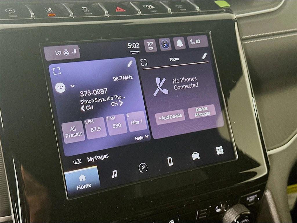 new 2025 Jeep Grand Cherokee car, priced at $40,674