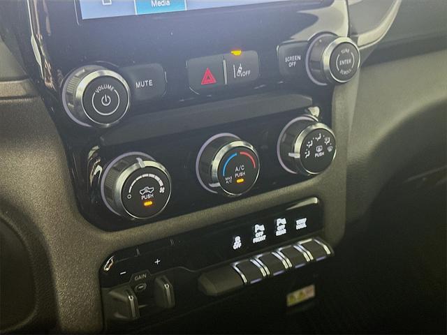 new 2025 Ram 1500 car, priced at $46,985