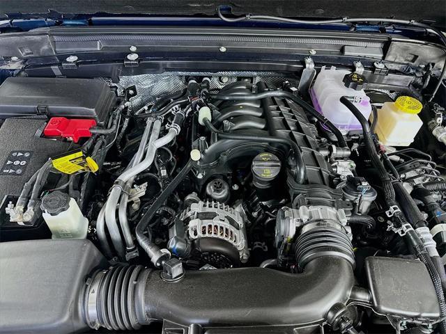 new 2025 Jeep Gladiator car, priced at $39,984