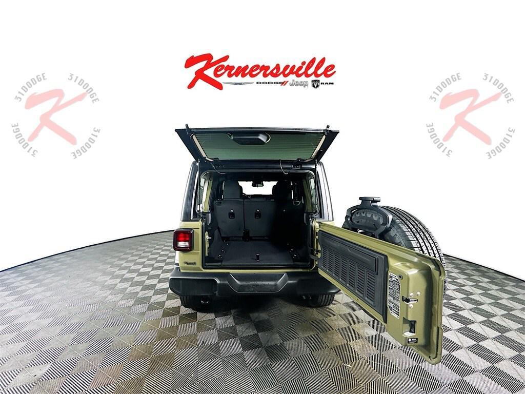 new 2026 Jeep Wrangler car, priced at $46,363