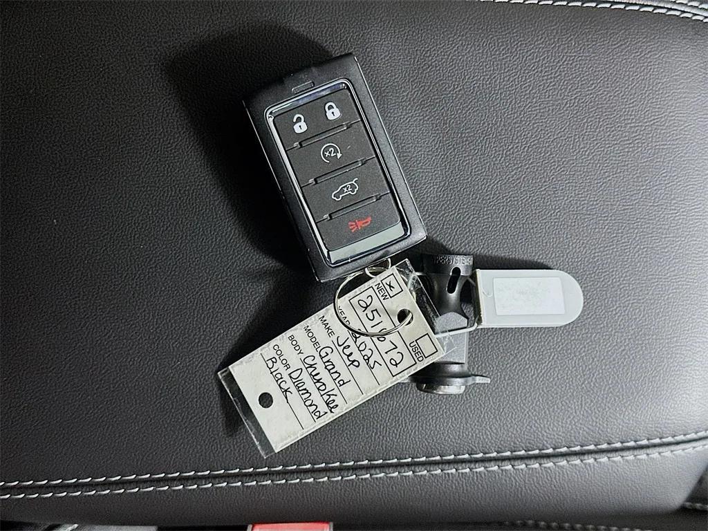 new 2025 Jeep Grand Cherokee car, priced at $37,026