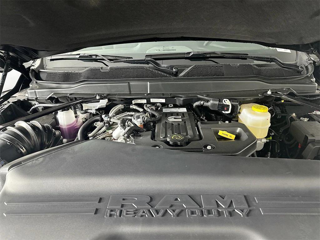 new 2025 Ram 3500 car, priced at $77,867