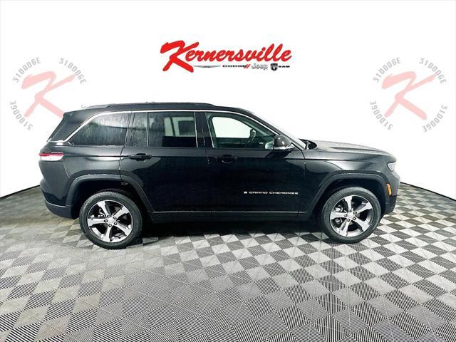 new 2025 Jeep Grand Cherokee car, priced at $43,971