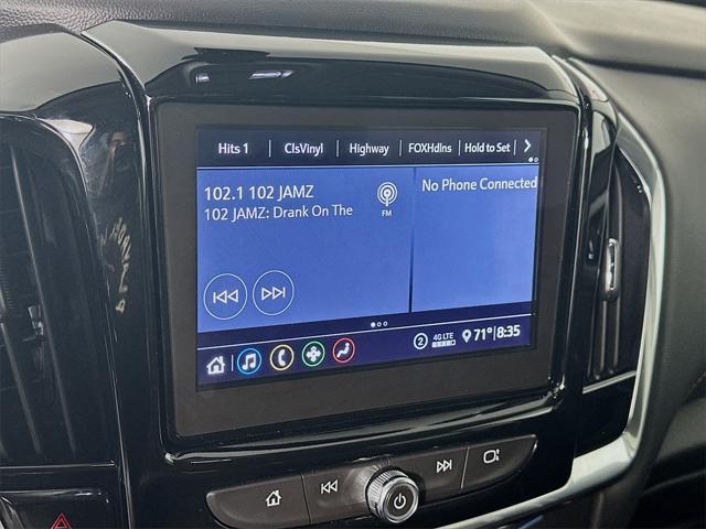 used 2021 Chevrolet Traverse car, priced at $23,135