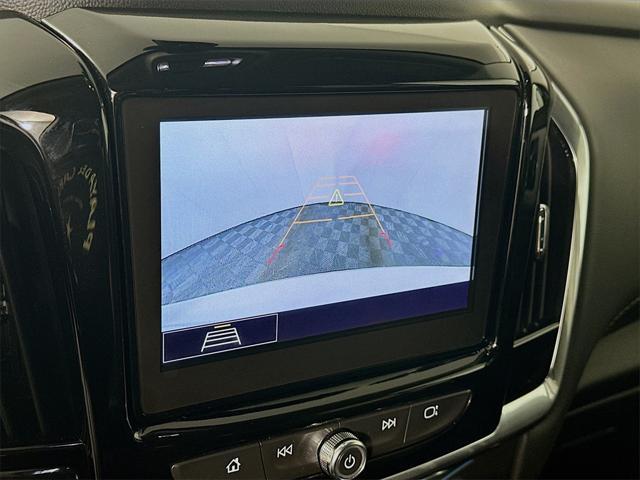used 2021 Chevrolet Traverse car, priced at $23,135