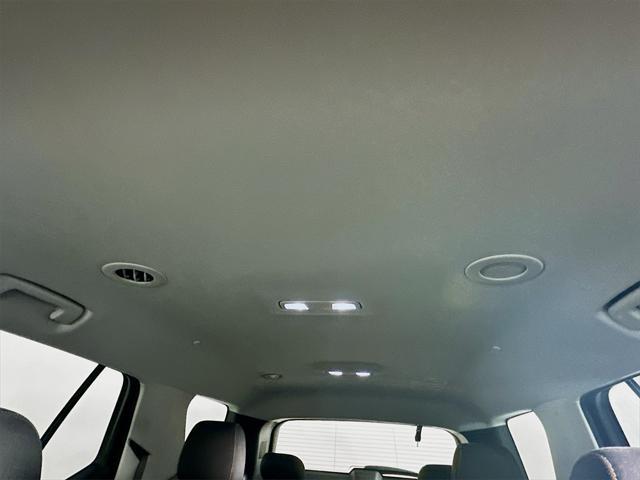 used 2021 Chevrolet Traverse car, priced at $23,135