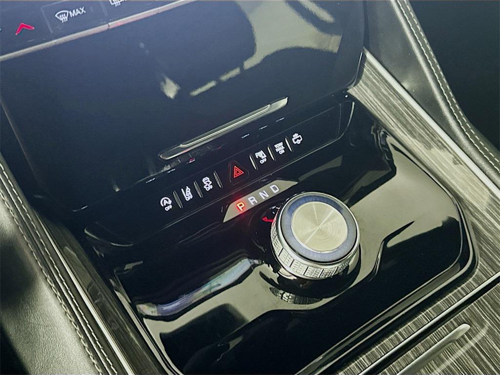 used 2022 Jeep Wagoneer car, priced at $37,935