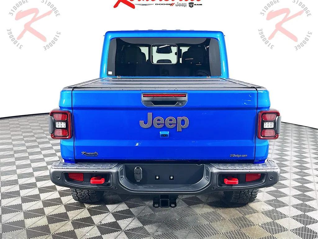 new 2026 Jeep Gladiator car, priced at $67,075