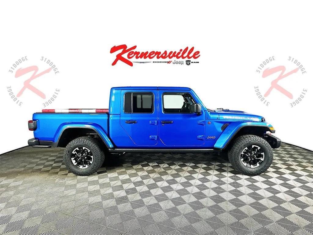 new 2026 Jeep Gladiator car, priced at $67,075
