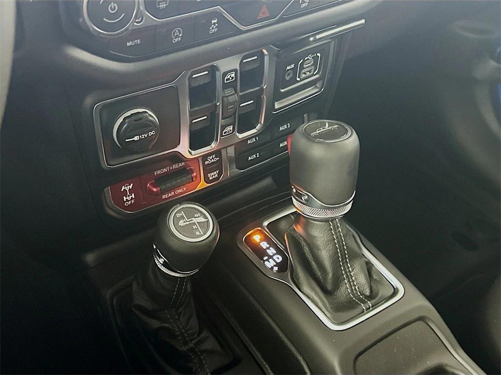 new 2026 Jeep Gladiator car, priced at $67,075