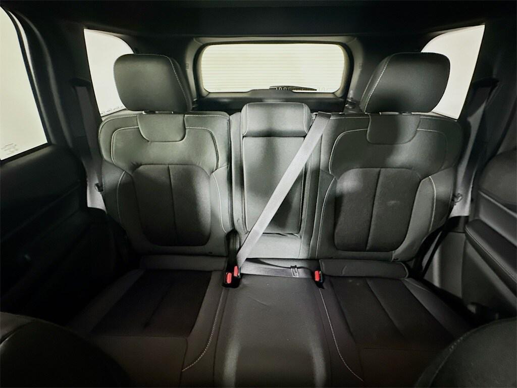 new 2025 Jeep Grand Cherokee car, priced at $35,633