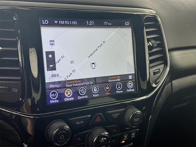used 2020 Jeep Grand Cherokee car, priced at $22,535