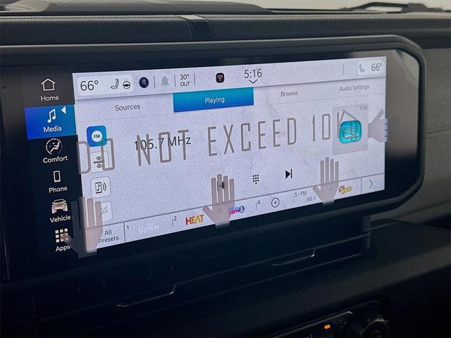 new 2025 Jeep Gladiator car, priced at $46,121