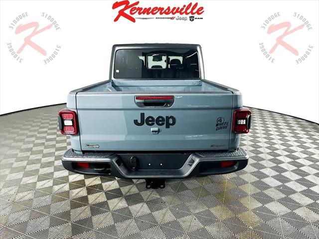 new 2025 Jeep Gladiator car, priced at $46,121