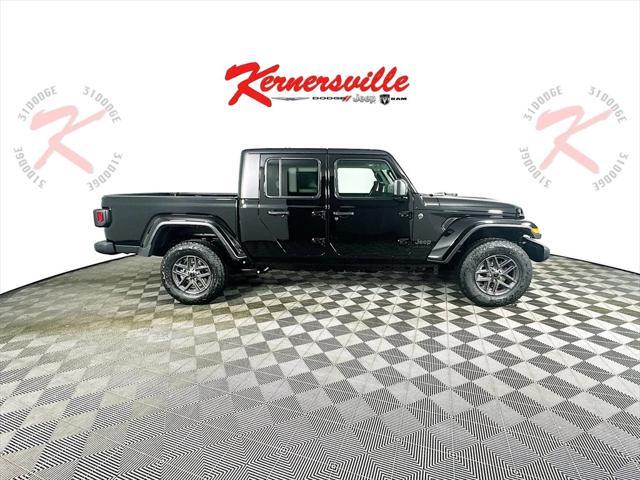 new 2024 Jeep Gladiator car, priced at $38,830