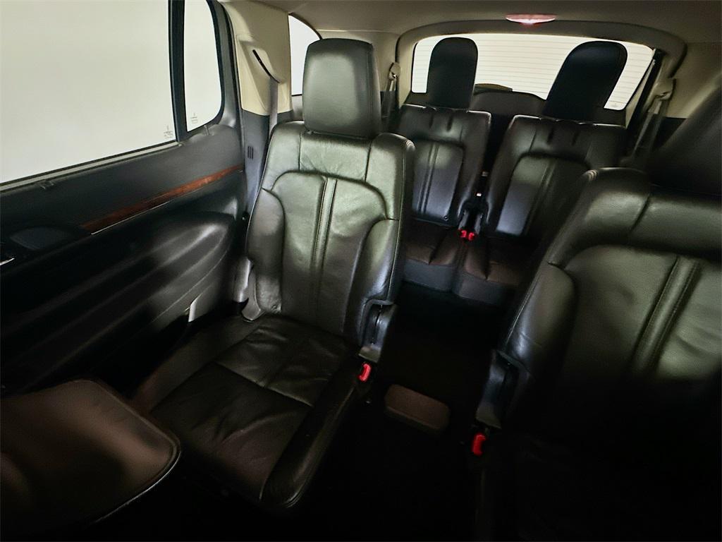 used 2015 Lincoln MKT car, priced at $12,785