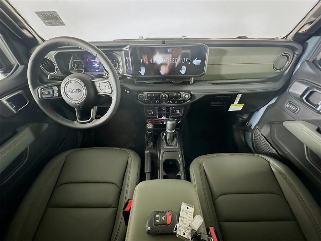 new 2026 Jeep Gladiator car, priced at $67,075