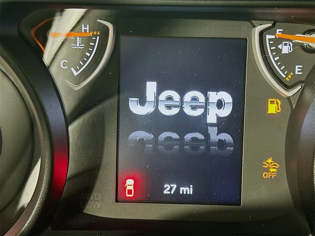 new 2025 Jeep Gladiator car, priced at $41,952
