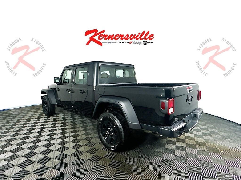 new 2025 Jeep Gladiator car, priced at $37,123