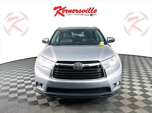 used 2015 Toyota Highlander car, priced at $16,985