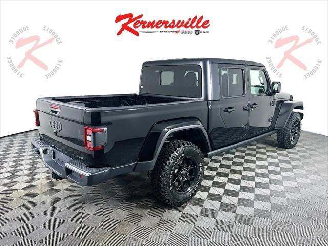 new 2025 Jeep Gladiator car, priced at $46,220