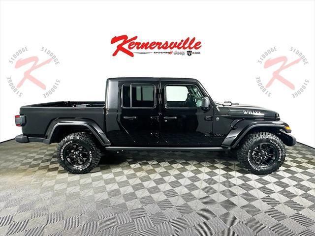 new 2025 Jeep Gladiator car, priced at $46,220