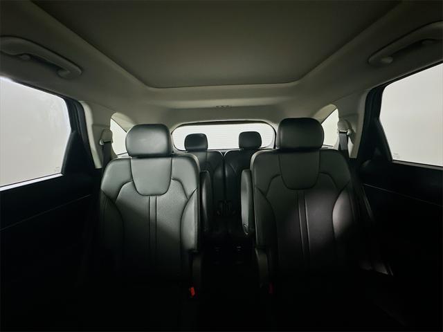 used 2023 Kia Sorento car, priced at $33,935
