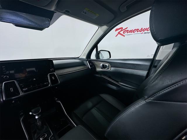 used 2023 Kia Sorento car, priced at $33,935