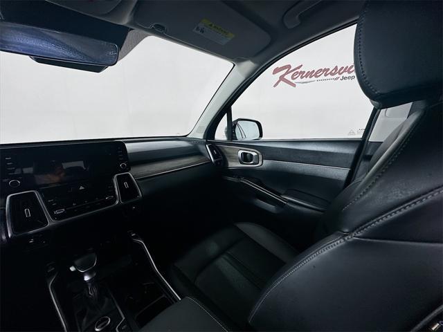 used 2023 Kia Sorento car, priced at $32,835