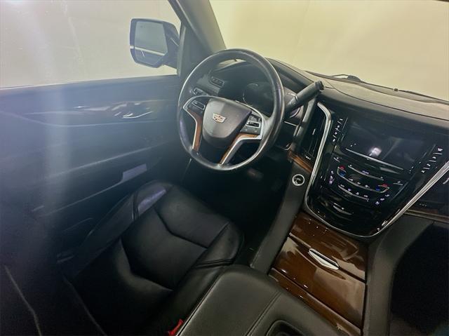 used 2018 Cadillac Escalade ESV car, priced at $33,185