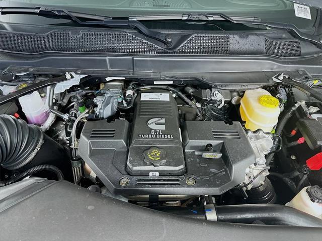 new 2024 Ram 3500 car, priced at $82,918