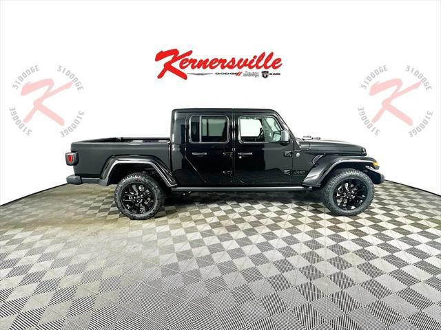 new 2025 Jeep Gladiator car, priced at $37,887