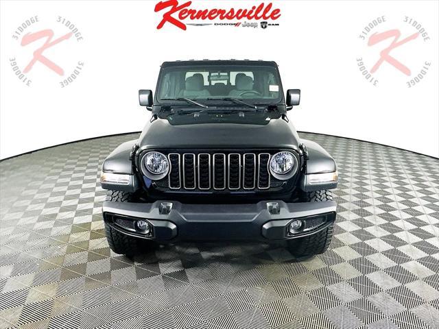 new 2025 Jeep Gladiator car, priced at $37,887