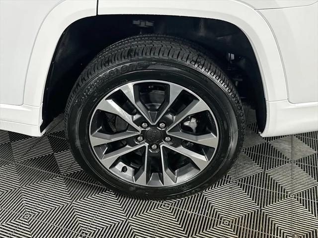 new 2025 Jeep Grand Cherokee L car, priced at $58,112