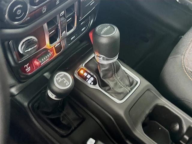 new 2025 Jeep Gladiator car, priced at $47,885