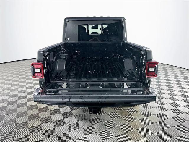 new 2025 Jeep Gladiator car, priced at $47,885