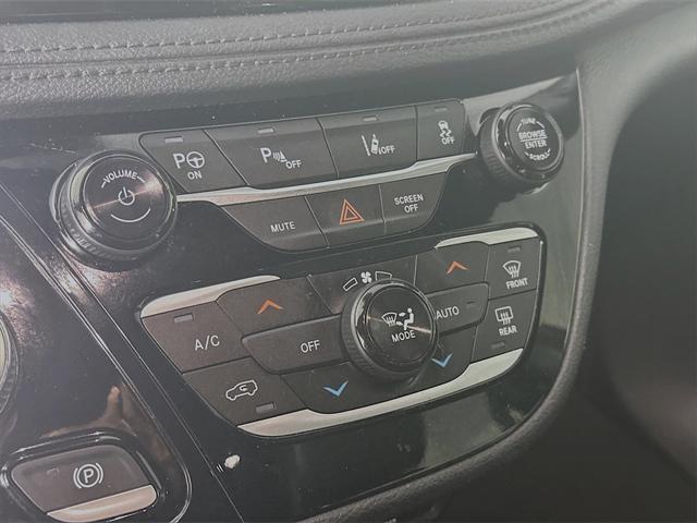 used 2020 Chrysler Pacifica Hybrid car, priced at $20,935
