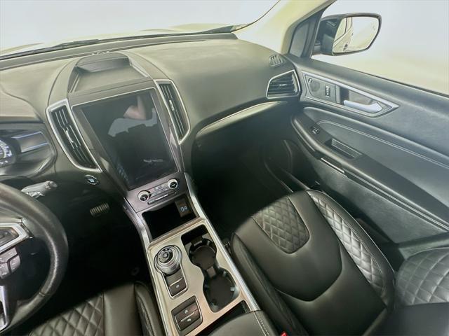 used 2024 Ford Edge car, priced at $29,935