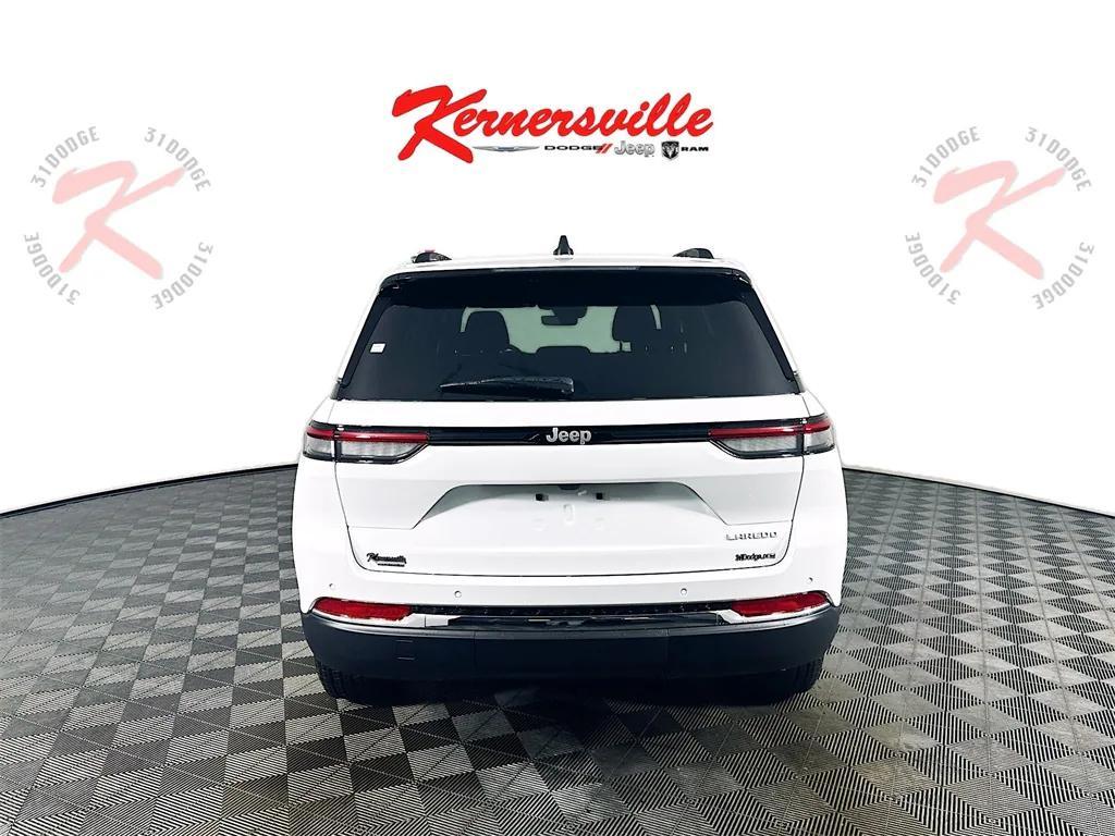 new 2025 Jeep Grand Cherokee car, priced at $34,909