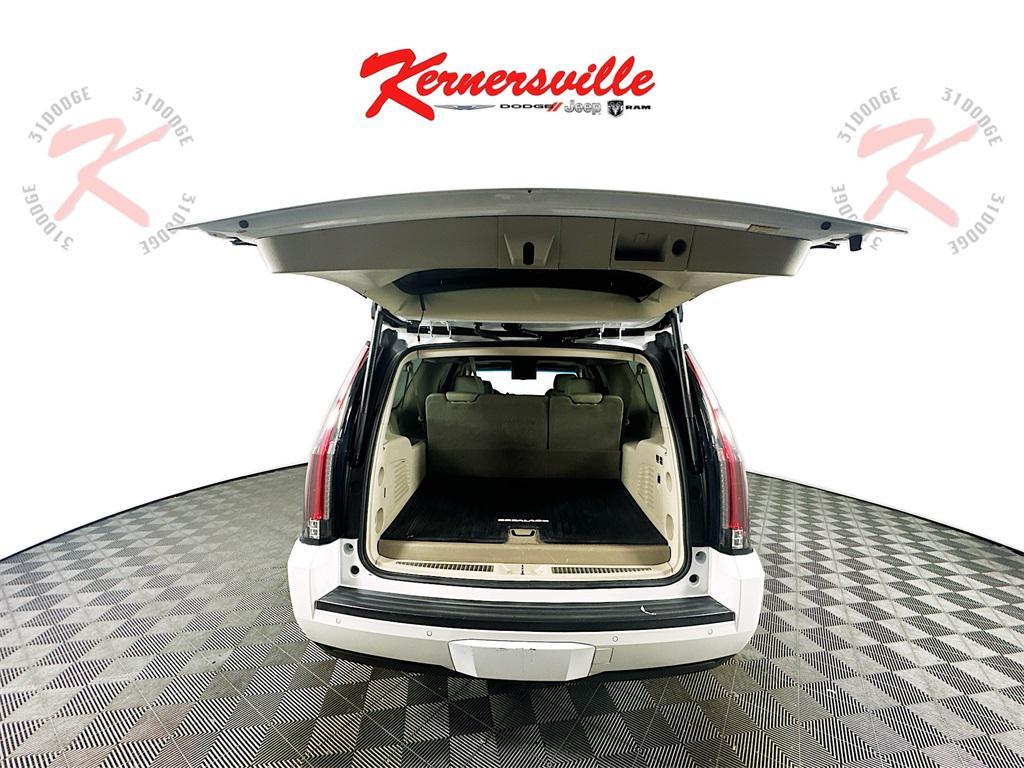 used 2018 Cadillac Escalade ESV car, priced at $24,785