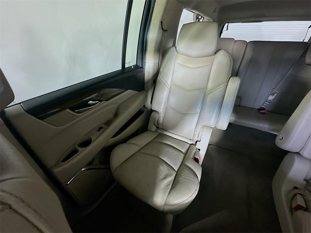 used 2018 Cadillac Escalade ESV car, priced at $24,785