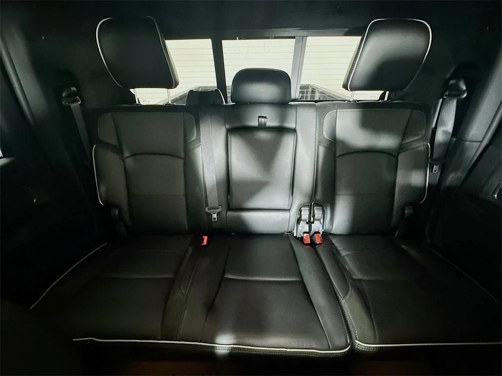 new 2025 Ram 3500 car, priced at $76,609