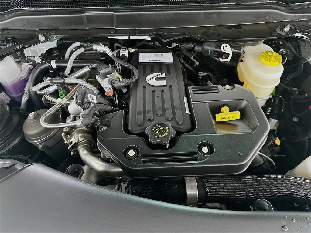 new 2025 Ram 3500 car, priced at $76,609