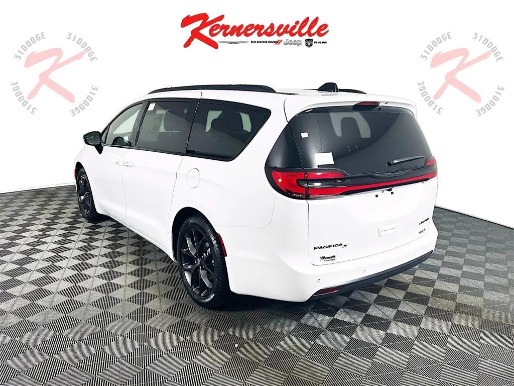 new 2026 Chrysler Pacifica car, priced at $50,589