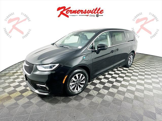used 2023 Chrysler Pacifica Hybrid car, priced at $23,835