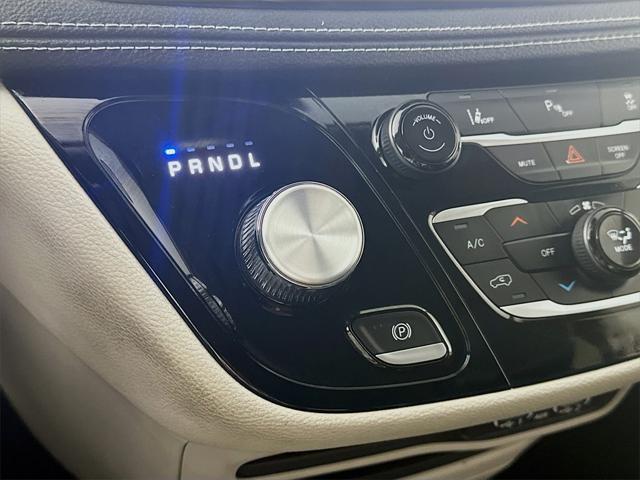 used 2023 Chrysler Pacifica Hybrid car, priced at $23,835